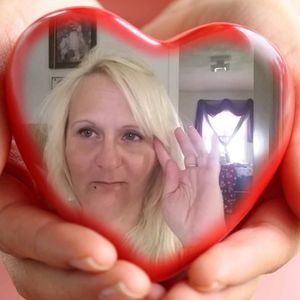 Meet your Posher, Charity